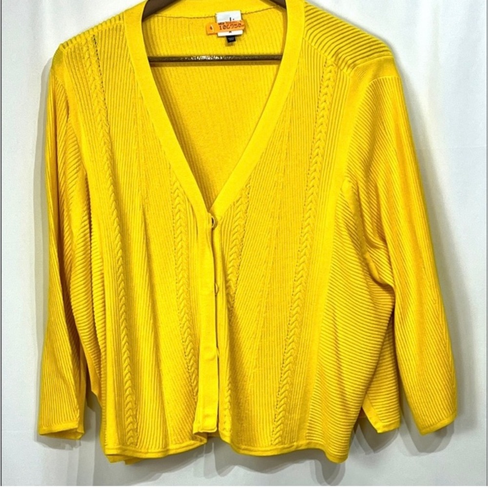 CAbi size medium sweater
